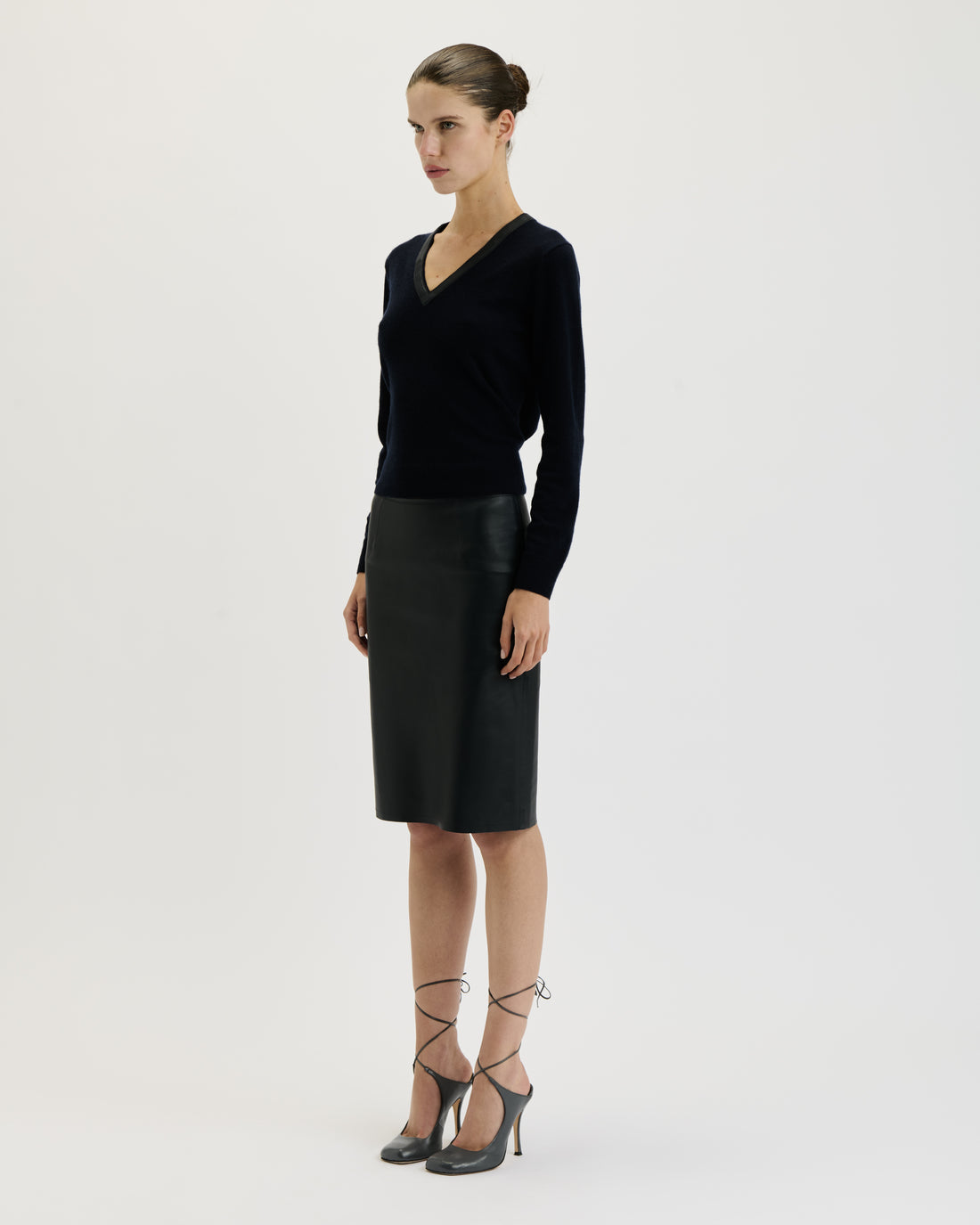 Leather Pencil Skirt / Navy