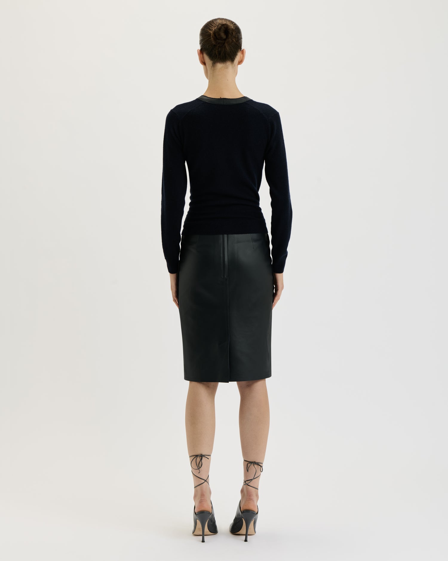 Leather Pencil Skirt / Navy