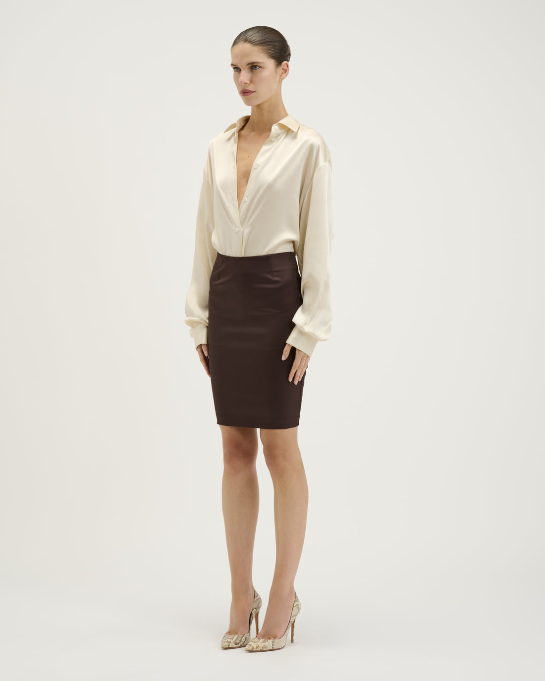 Satin Pencil Skirt / Brown
