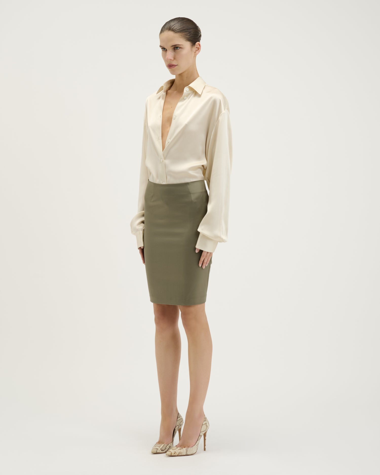 Satin Pencil Skirt / Khaki