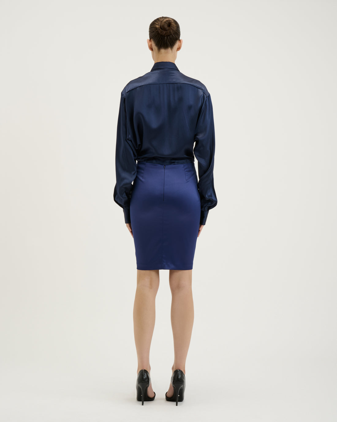Satin Pencil Skirt / Navy