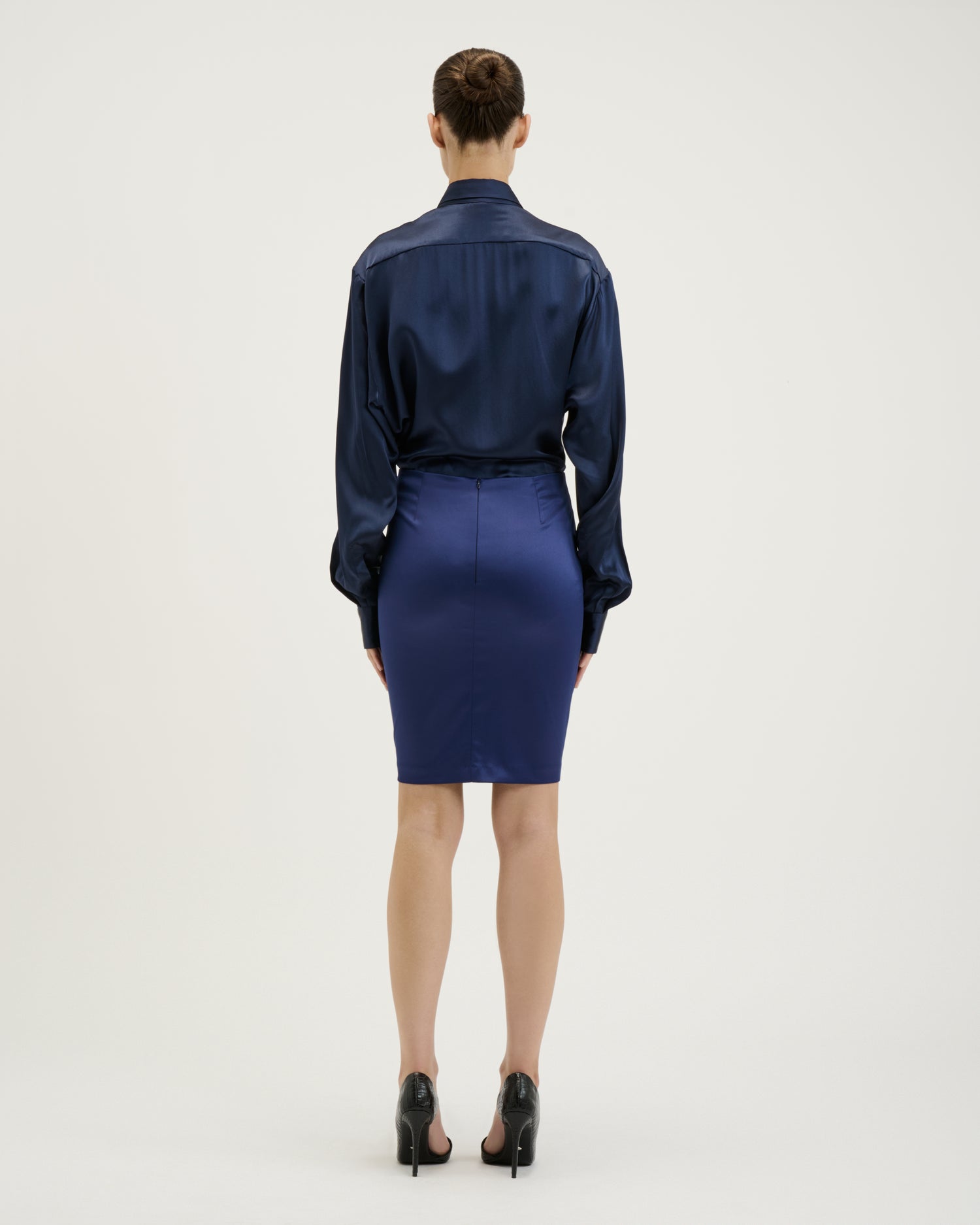 Satin Pencil Skirt / Navy